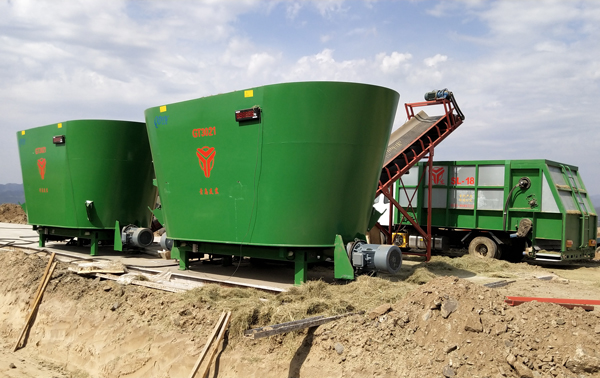 30方固定TMR飼料攪拌機(jī)