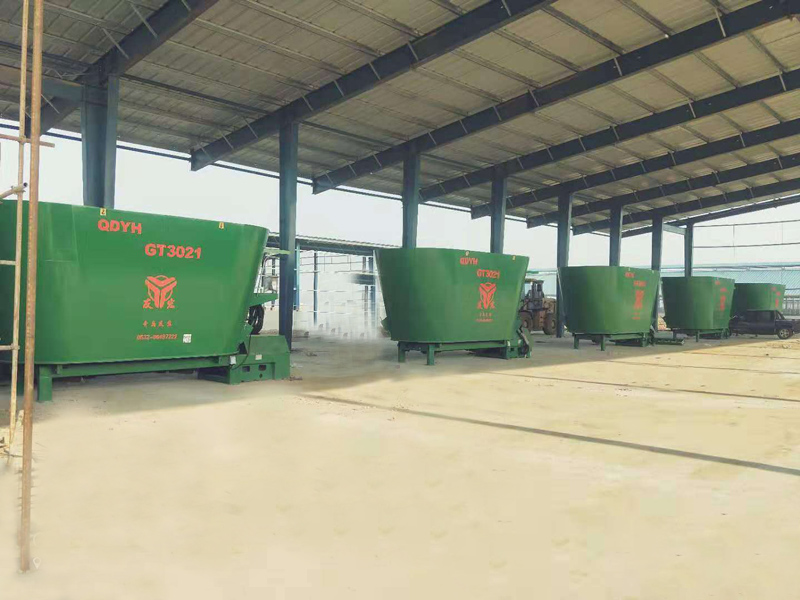 固定式TMR飼料攪拌機(jī)